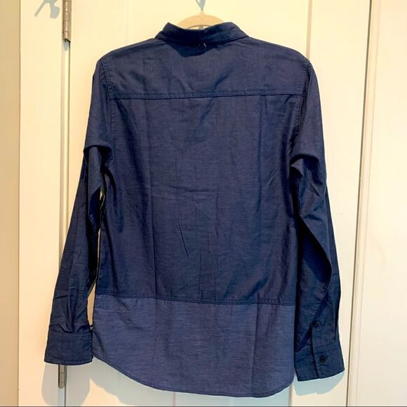 Nautica Button-Down Collared Navy Blue ColorBlock Untuck Shirt Boy’s XL NWT - Picture 3 of 10